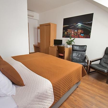 Irida Otel Plzeň Dış mekan fotoğraf