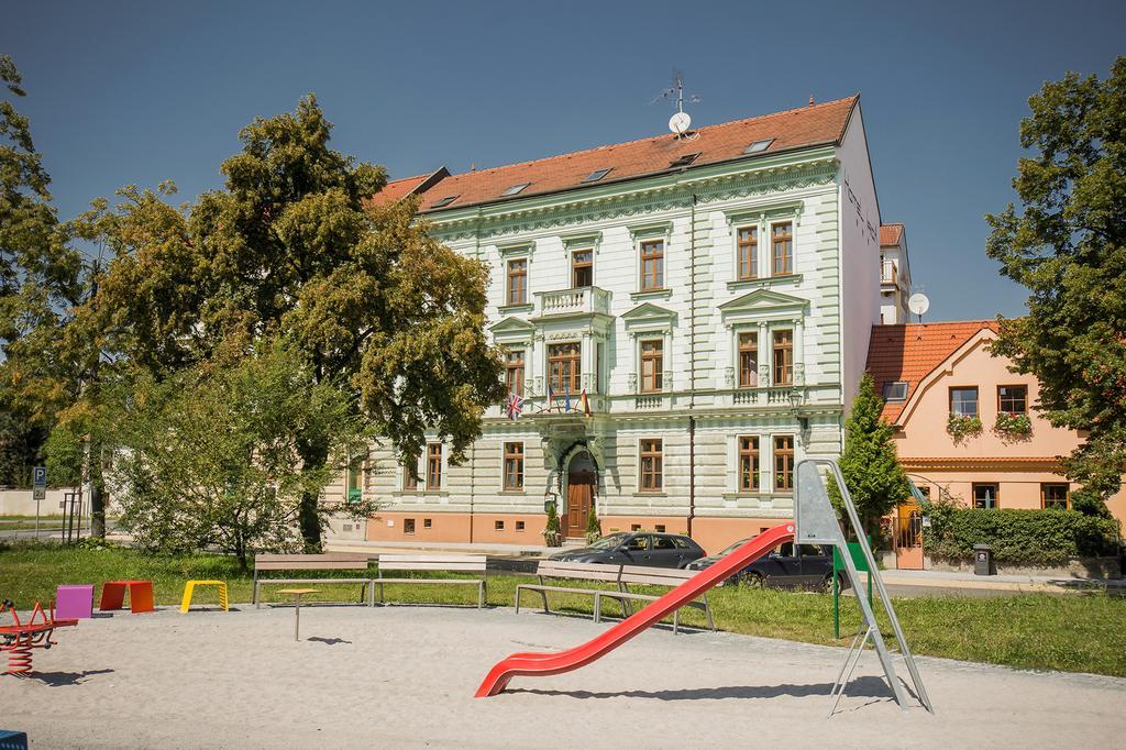 Irida Otel Plzeň Dış mekan fotoğraf